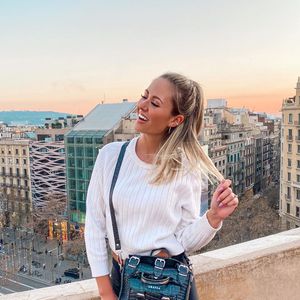 Ex-Bachelor-Kandidatin Lina hat schon ein Hochzeitskleid!
