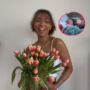 So niedlich! Linda Reschkes Baby und sein Bruder kuscheln