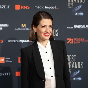 Nach Fahrradunfall: Linda Zervakis gibt Gesundheitsupdate