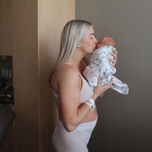 Niedlich! Tänzerin Lindsay Arnold verrät Namen ihrer Tochter