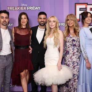 Selten: Lindsay Lohan bringt ganze Familie zur Premiere mit