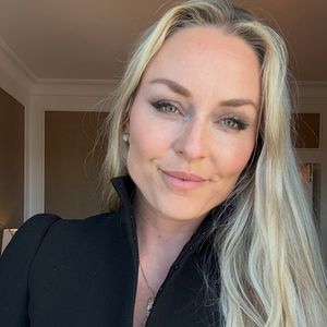 Heftiger Sturz: Lindsey Vonn zeigt im Bikini ihre OP-Narben