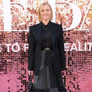 Nicht dumm: Lisa Kudrow nimmt "Friends"-Rolle in Schutz