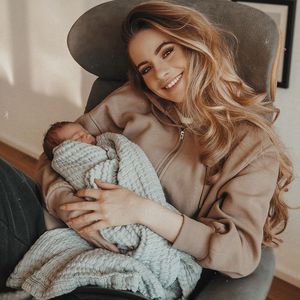 Total happy: Lisa-Marie Schiffners Mama hat Baby bekommen!