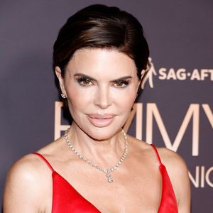 Lisa Rinna sorgt mit provokantem Covershooting für Aufsehen