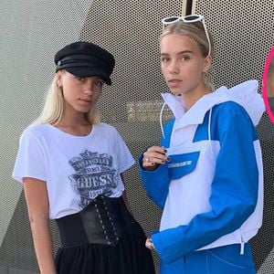Lisa & Lena mega-aufgeregt: Sie hatten ihre erste Fahrstunde