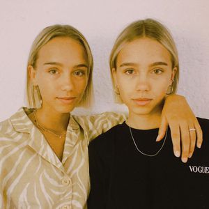Lisa und Lena als Minderjährige mit Nacktfotos belästigt!