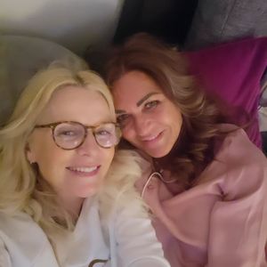 Ex-"Golden Bachelor"-Damen teilen niedliche Schnappschüsse