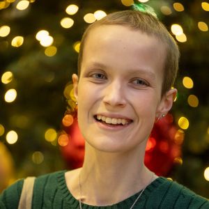 Fotografin Liz Hatton stirbt mit 17 nach Kampf gegen Krebs