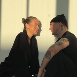 Singt Hochzeitssong mit Freund Chris: Liz Kaeber rührt Fans