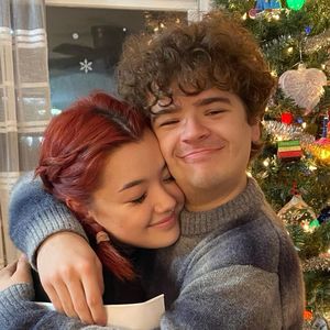 "Stranger Things"-Gaten und Lizz feiern fünften Jahrestag