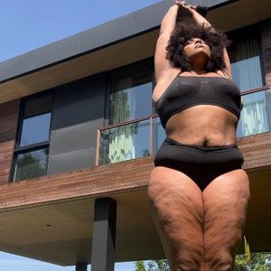 Nach Abspecken: Lizzo präsentiert ihre Kurven in Unterwäsche
