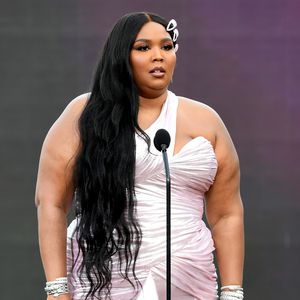 Musikerin Lizzo bricht in Social-Media-Video in Tränen aus