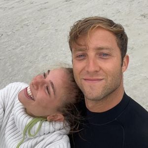 Wollte Liebe geheimhalten: Lola Weippert teilt Turtel-Pics!