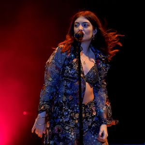 In Newsletter verkündet: Bald kommt neue Musik von Lorde!