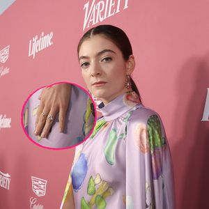 Mit Klunker auf rotem Teppich: Hat sich Lorde etwa verlobt?