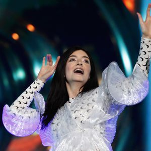 Lorde erklärt: Das steckt hinter ihrem supersexy Albumcover