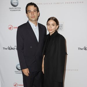 Ashley Olsen hat heimlich ihren Louis Eisner geheiratet!