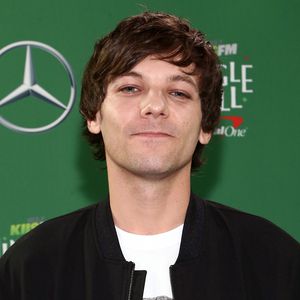 Nach vier Monaten: Louis Tomlinson feiert Netz-Comeback