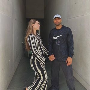 Pärchenfoto: Louisa Jindaoui zeigt erstmals ihren Babybauch!