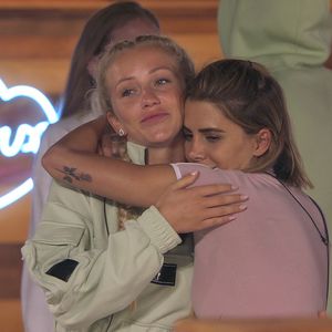 "Mich angelogen": Lena verlässt "Love Island" freiwillig