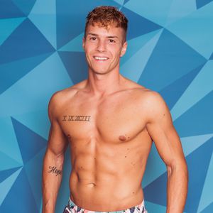 "Love Island"-Neuankömmling Max ging seiner Exfreundin fremd