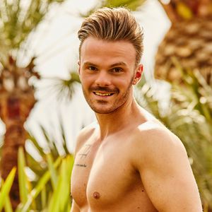 Absicht? Henssler-Double musste bei Bachelorette grillen!