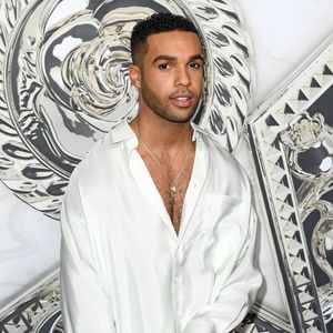 "Emily in Paris"-Set: Lucien Laviscount hat es sehr genossen