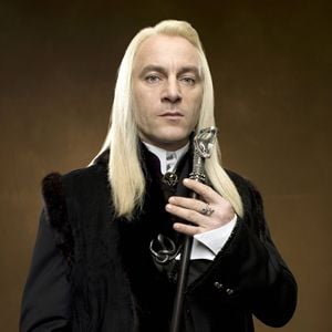 Jason Isaacs knockte sich bei "Harry Potter"-Dreh selbst aus