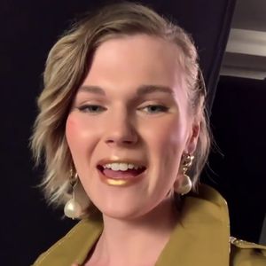 Allein gegangen: So reagierte Lucys Familie auf Trans-Outing