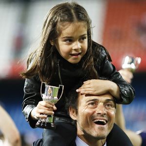 Knochenkrebs: Ex-Spanien-Trainer trauert um Tochter (†9)