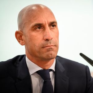 Luis Rubiales' Mutter nach Hungerstreik im Krankenhaus!