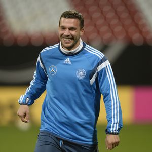Lukas Podolski teilt süßes Tanz-Video von seinen Kindern