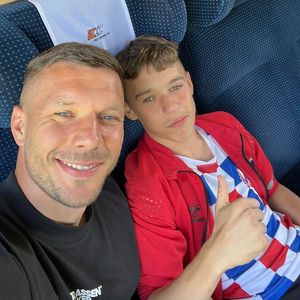 Lukas Podolski widmet seinem Sohn süßes Geburtstagsposting!