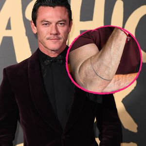 Mini-Midlife-Crisis: Luke Evans ließ sich ein Tattoo stechen