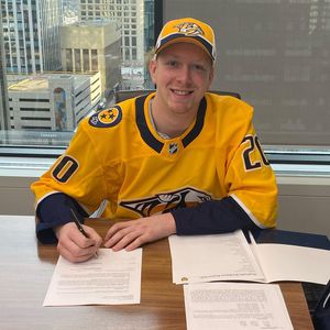 Luke Prokop (19): Erster NHL-Star outet sich als schwul!