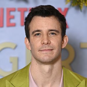 Das verrät Luke Thompson über seine Zukunft in "Bridgerton"!