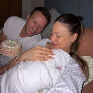 Neujahrsbaby: Lulu Lewe begrüßt ihr erstes Kind auf der Welt