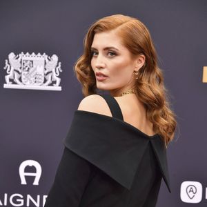 Neuanfang? Luna Schweiger begeistert mit kupferroter Mähne