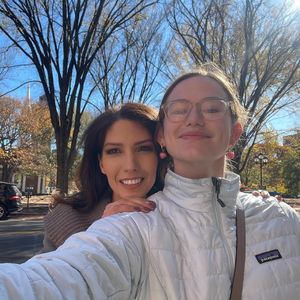 Lynda Lopez verbringt Zeit mit Violet während J.Lo-Scheidung