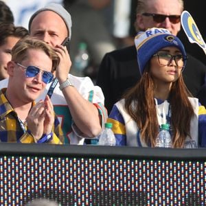 Nicht "allein zu Haus": Macaulay Culkin mit Brenda unterwegs
