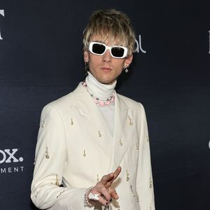 Nach Harry Styles: Auch Machine Gun Kelly verkauft Nagellack