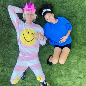 Süß! Machine Gun Kelly schwärmt von seiner Tochter Casie