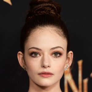 So schön funkelt Mackenzie Foy über den Red Carpet