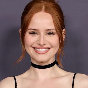 Madelaine Petsch hatte heftigen Stunt bei "The Strangers"
