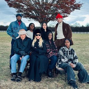 Madonna teilt rührendes Familienbild mit allen sechs Kindern