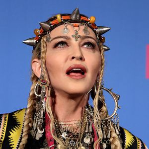 "Unbeschreibliche Schmerzen": Madonna erklärt Show-Absage