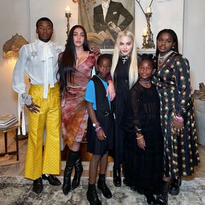 Madonna teilt ein seltenes Familienfoto mit ihren Kindern