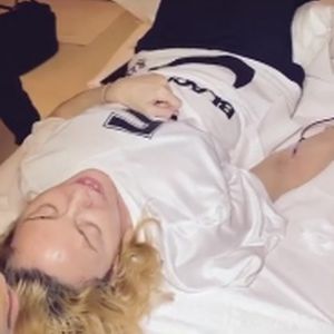 Nach Gig-Absagen: Madonna macht Eigenbluttherapie in Klinik