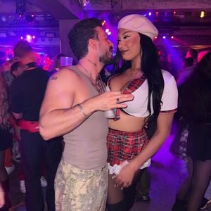 Würde Promihof-Star Chelsea Montgomery Reality-Boy daten?